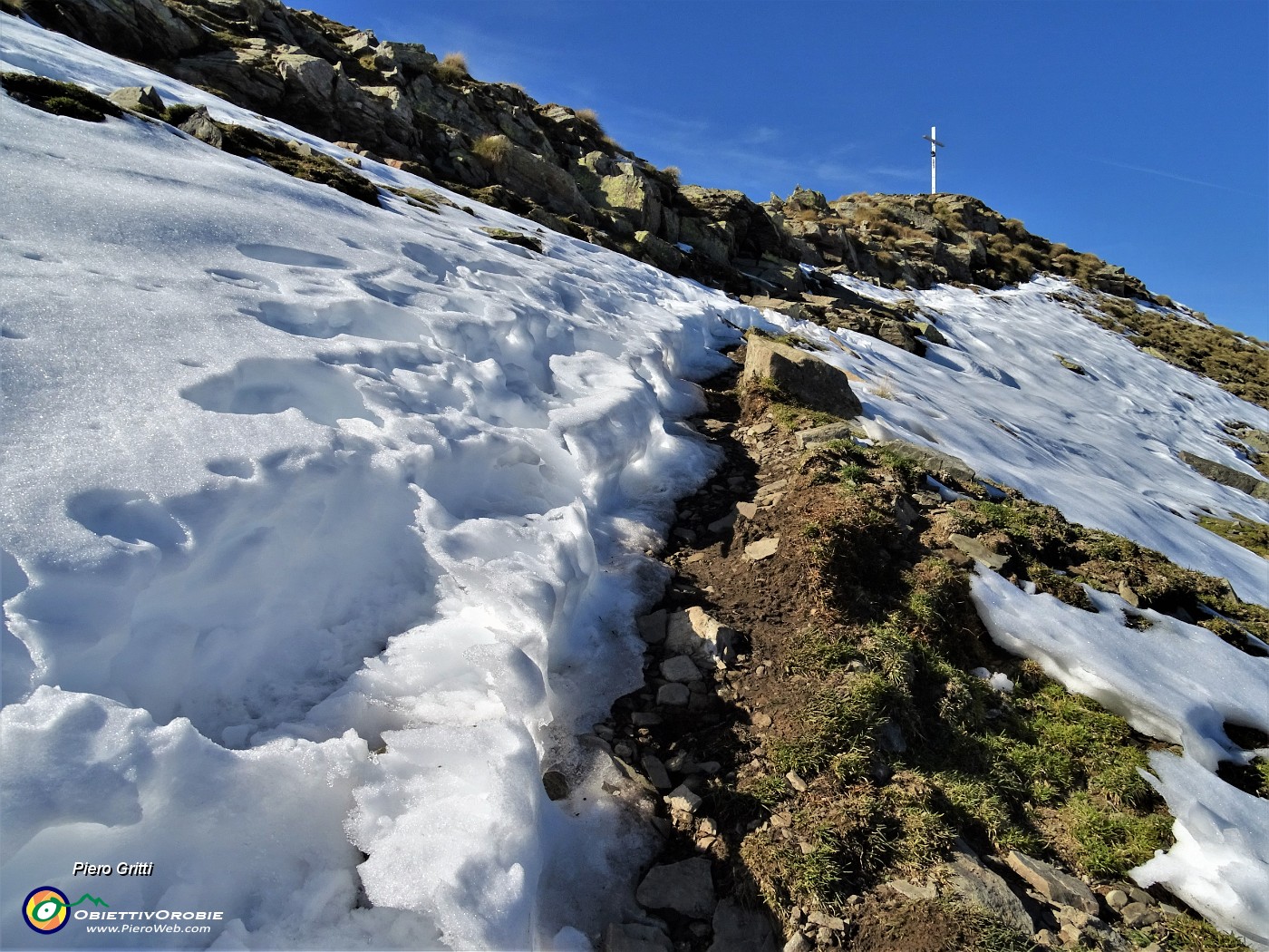 49 E via a pestare la prima neve di stagione.JPG